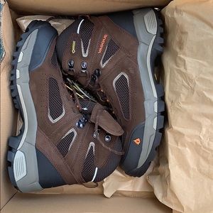VASQUE 7482 Breeze 2.0 GTX hiking boots